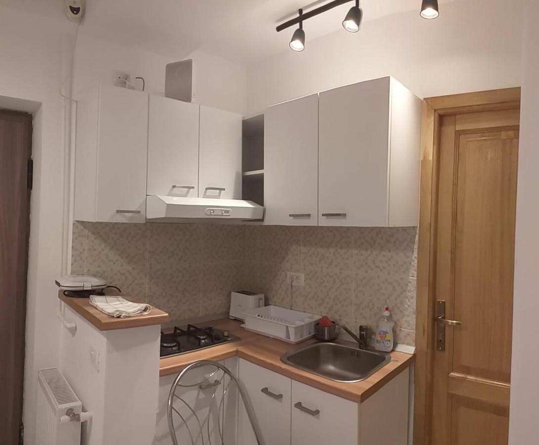 Nice Studio In Old Town Bucureşti Ngoại thất bức ảnh