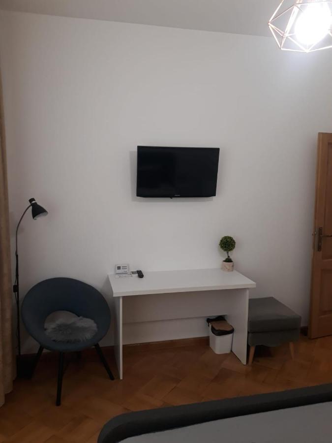 Nice Studio In Old Town Bucureşti Ngoại thất bức ảnh