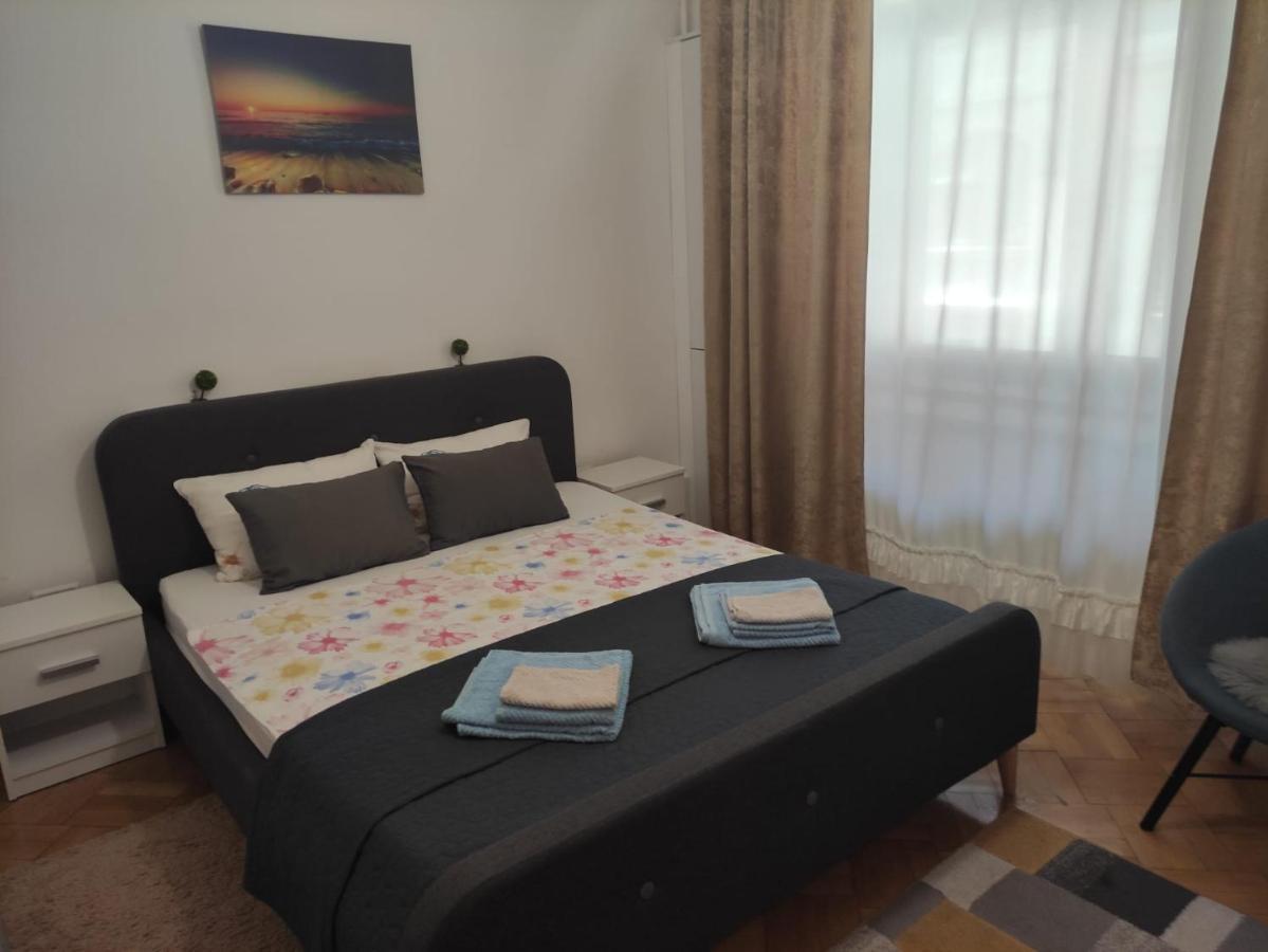 Nice Studio In Old Town Bucureşti Ngoại thất bức ảnh